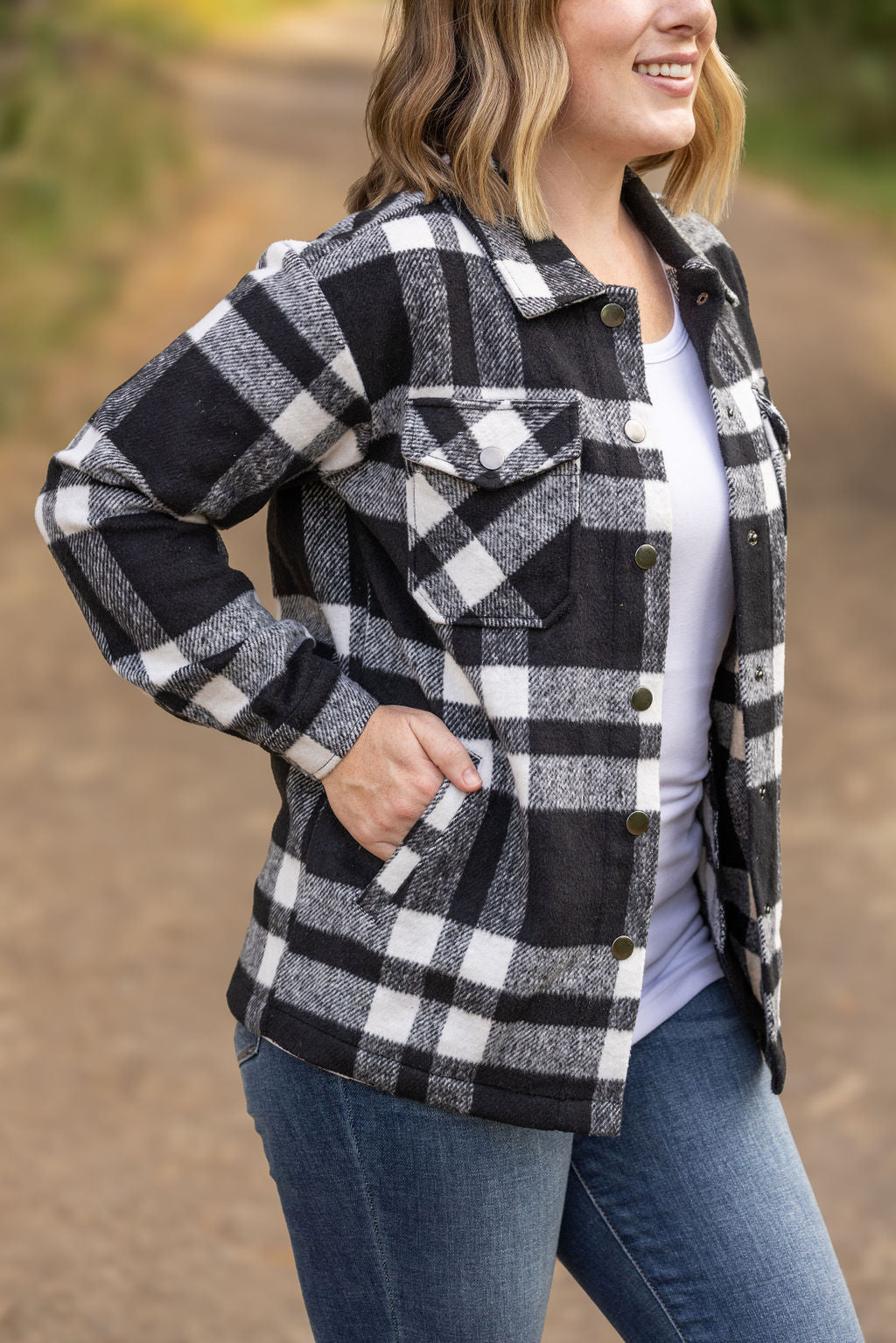 Norah Plaid Shaket Classic Black & White