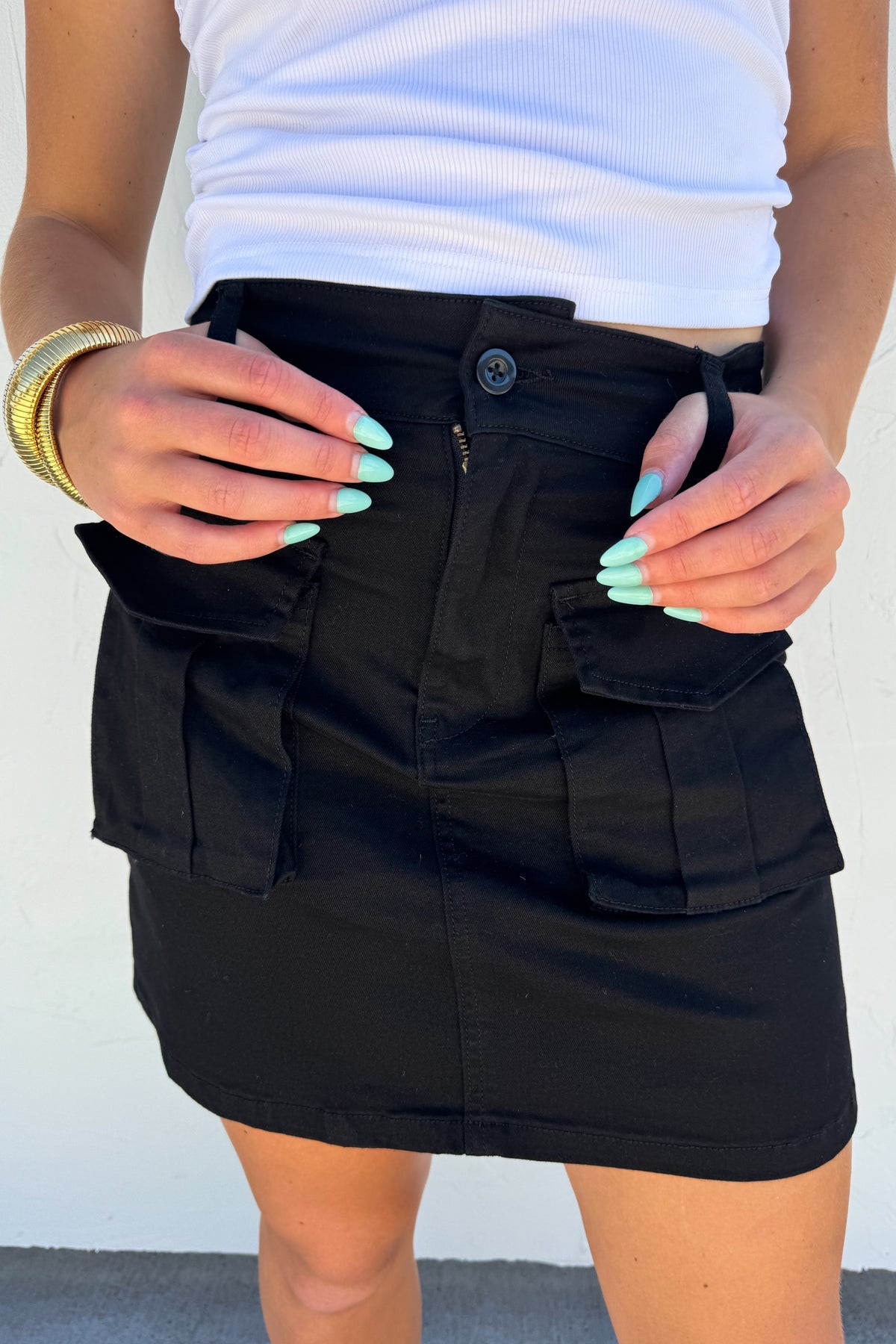 ☀️Preorder☀️ Carly Cargo Skirt Black