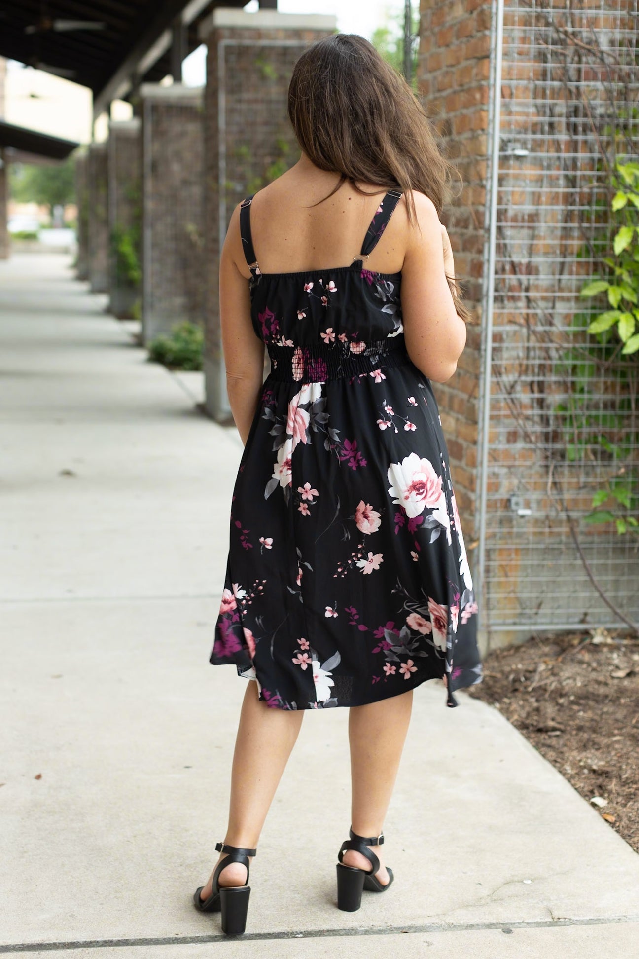 Cassidy Midi Dress Black Floral