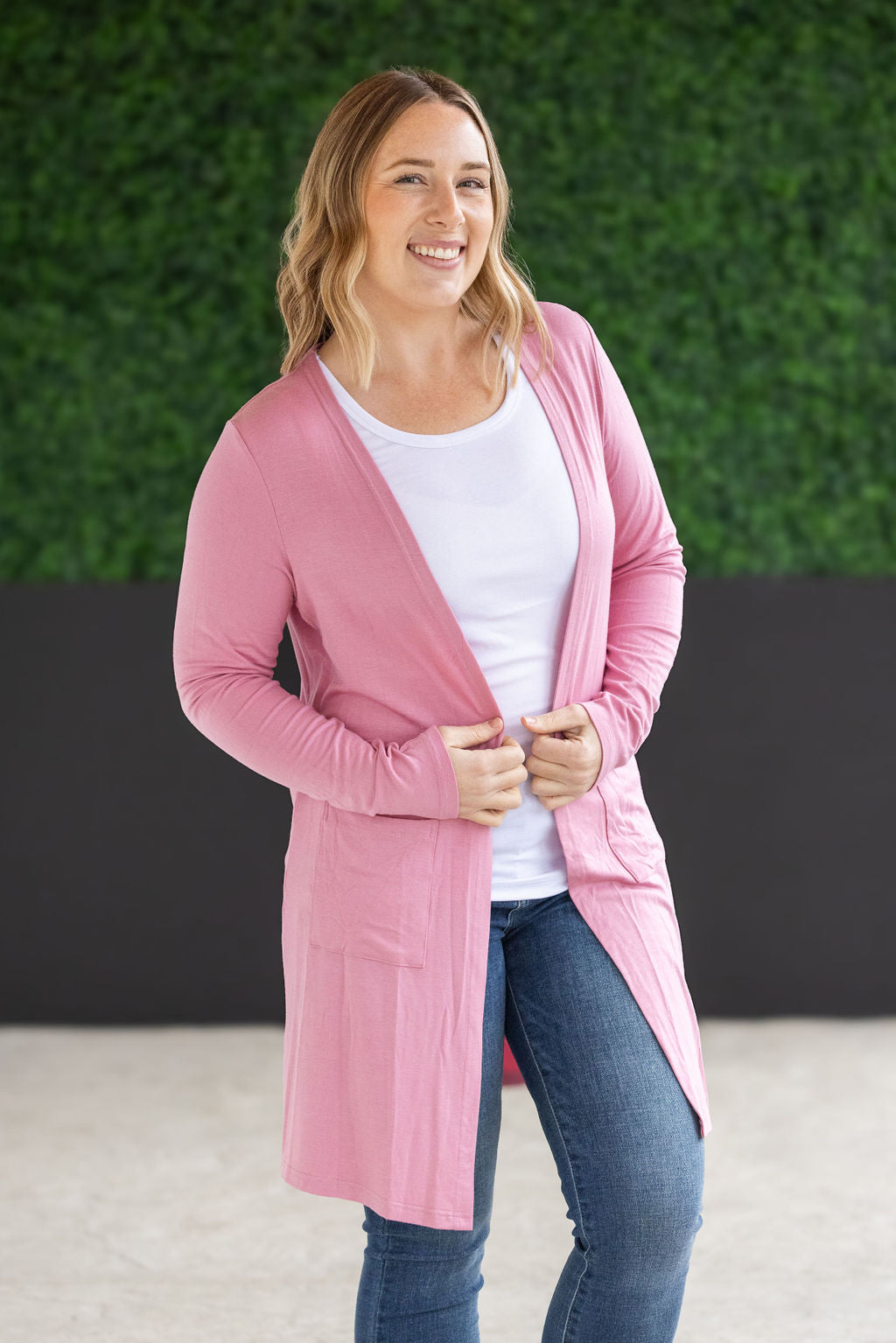 Classic Cardigan Rose