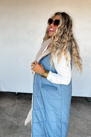 ♥️PREORDER ♥️Reversible Sherpa Vest Blue