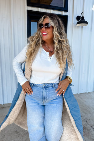 ♥️PREORDER ♥️Reversible Sherpa Vest Blue
