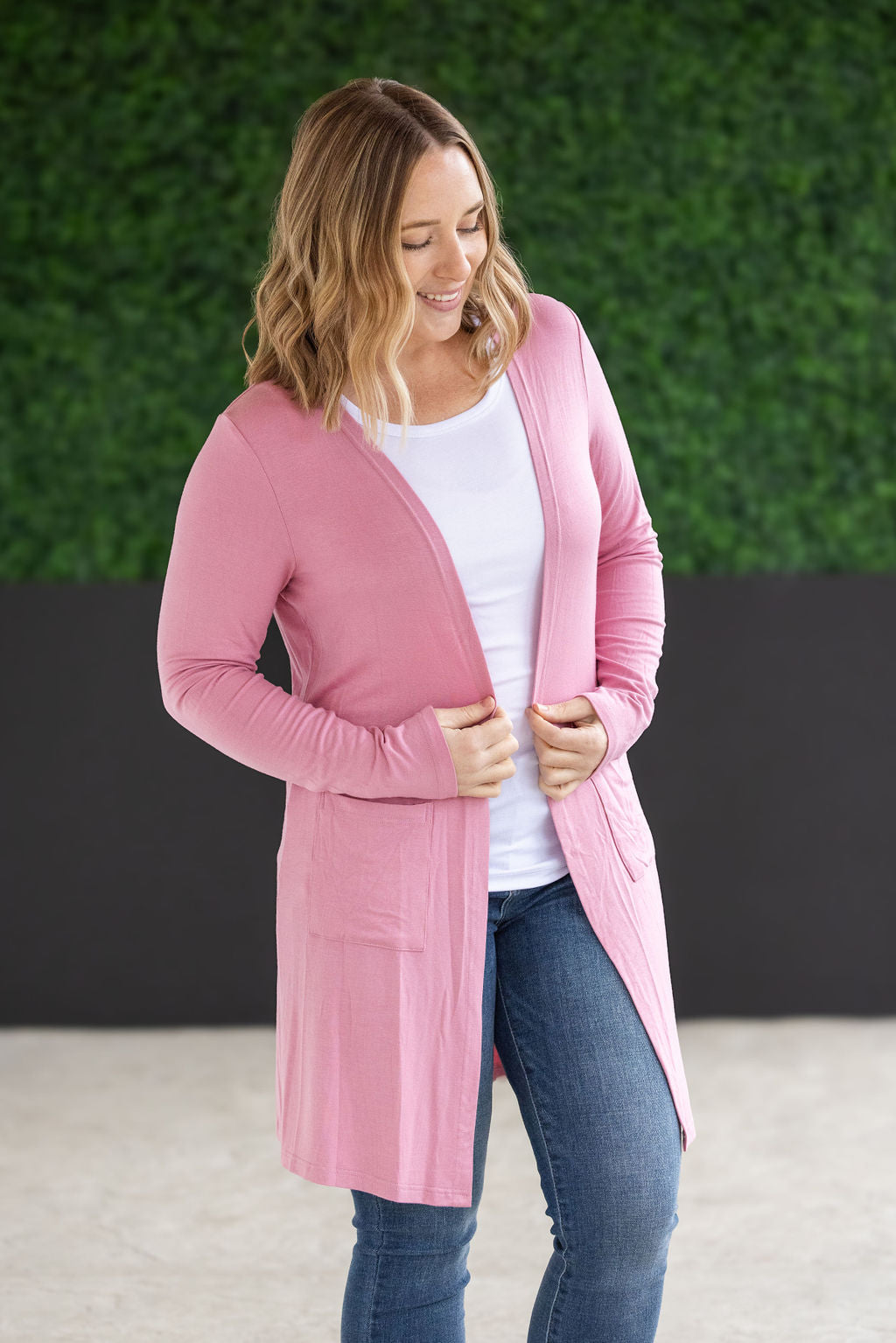 Classic Cardigan Rose