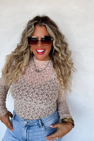 ✨PREORDER✨ Jolie Lace Thumbhole Top Beige