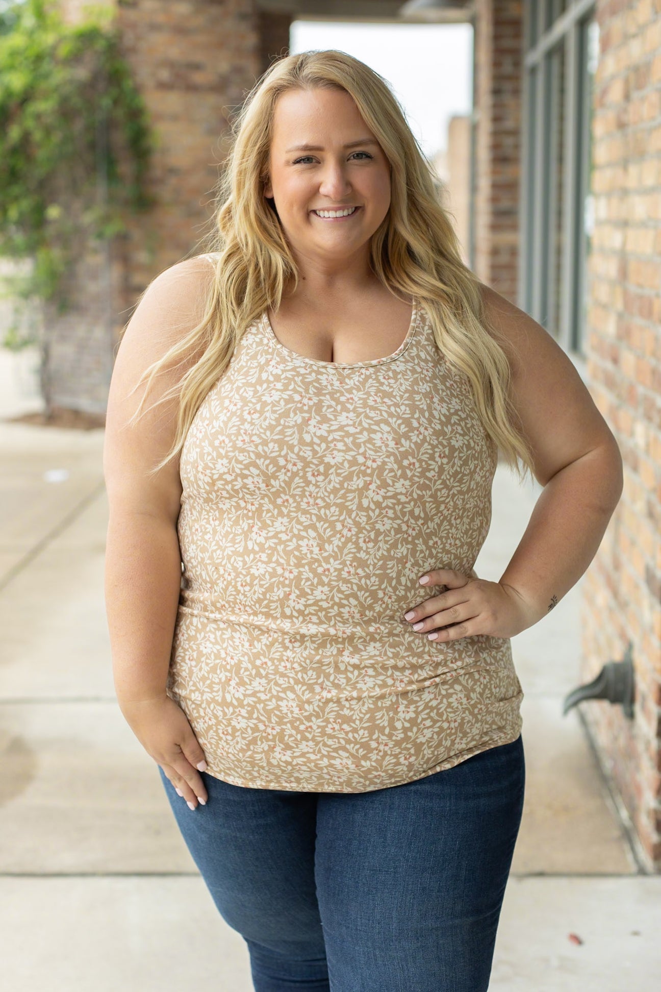 Luxe Crew Tank Tan Floral