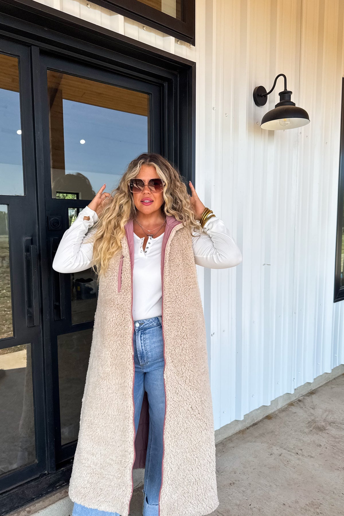 ♥️PREORDER ♥️Reversible Sherpa Vest Pink