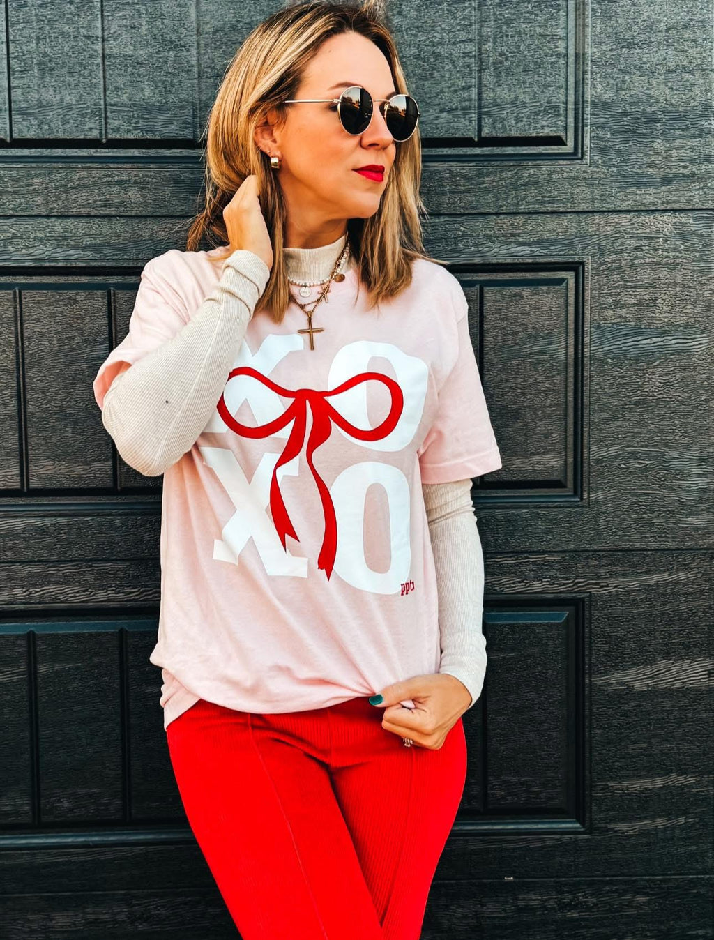 XOXO Valentines Day Bow Tee