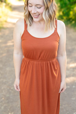 Reagan Ribbed Midi Dress Rust