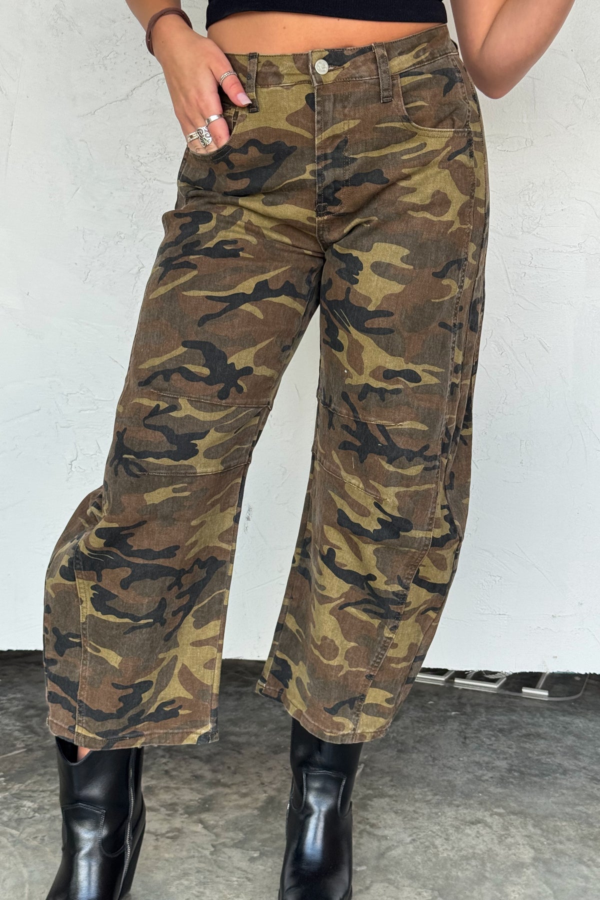 🎀PREORDER 🎀 Blakeley Bex Barel Jean