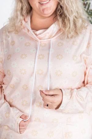 Soft Funnel Neck Retro Floral