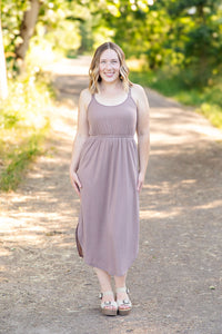 Reagan Ribbed Midi Dress Mocha