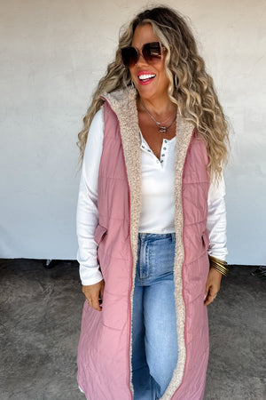 ♥️PREORDER ♥️Reversible Sherpa Vest Pink