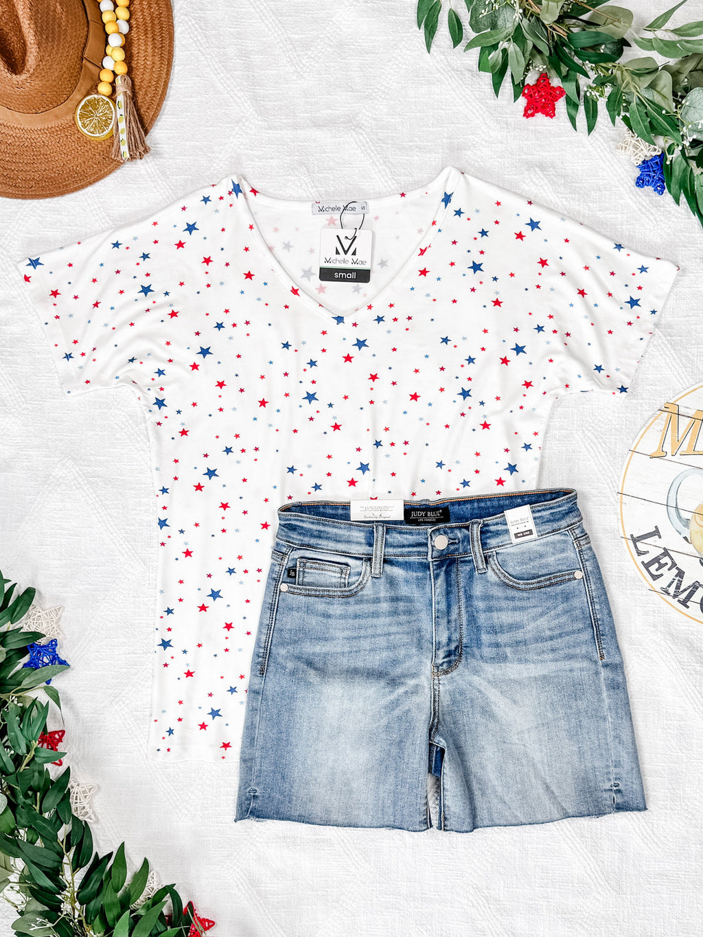 Chloe Cozy Tee White Liberty Stars