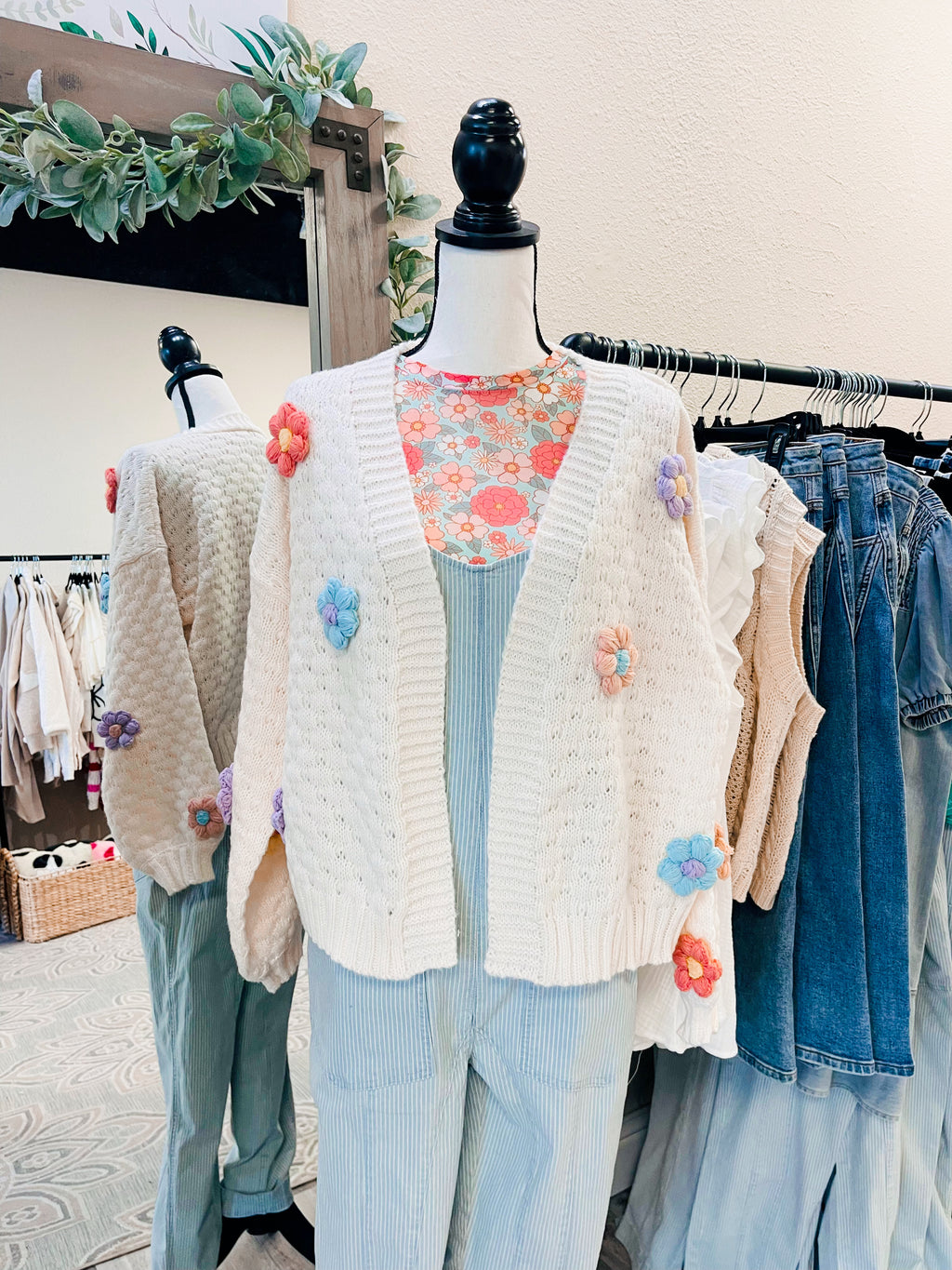 Camille Flower Cardigan Ivory