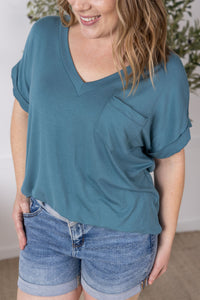 Sierra Boyfriend Fit Pocket Top Light Teal