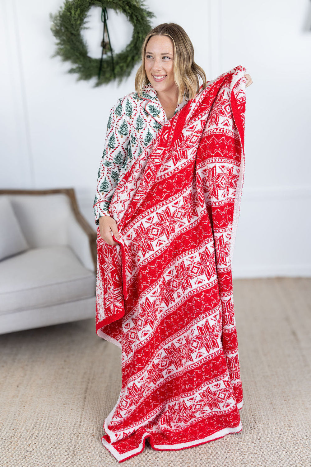 Plush & Fuzzy Blanket Red Holiday