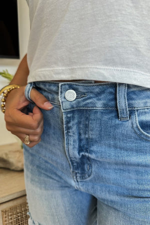 ✨PREORDER✨ Sizes 1-5X✨Blakeley Urban Distressed Crop Jeans