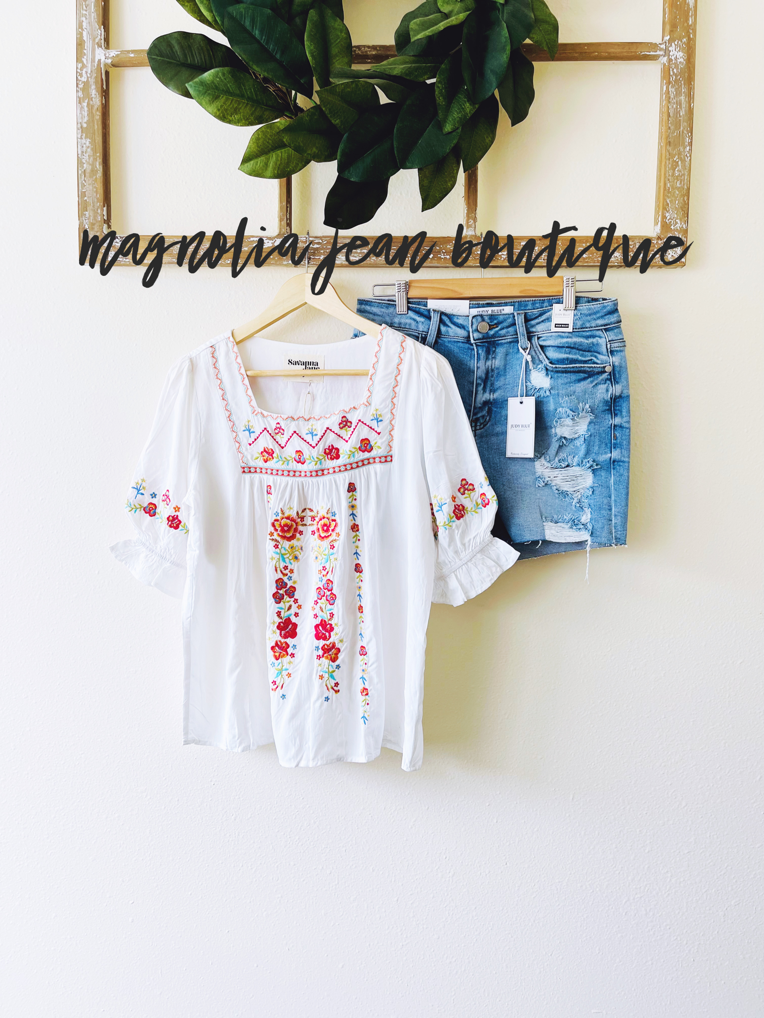 Wildflower White Embroidery Top