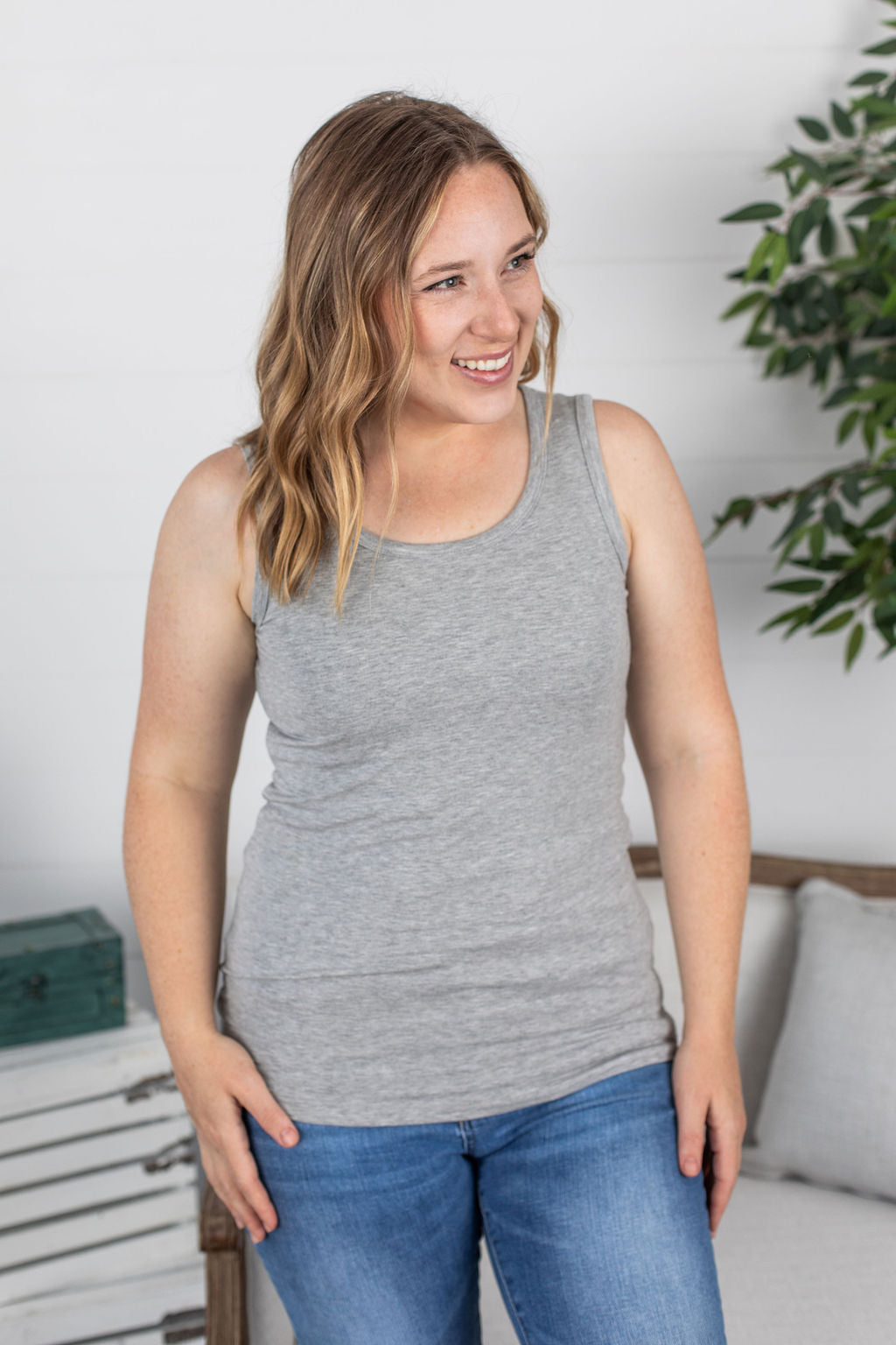 Ava Tank Light Grey