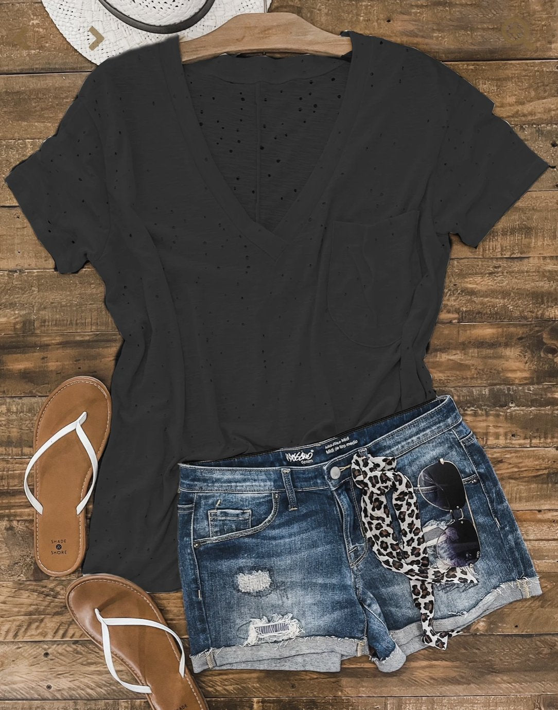 Hearts on Fire Distressed Boyfriend Tee Black